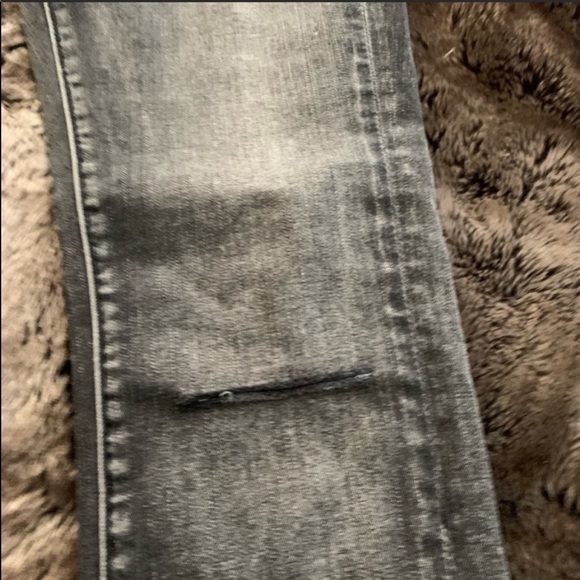 BlankNYC charcoal skinny distressed denim - Picture 7 of 10